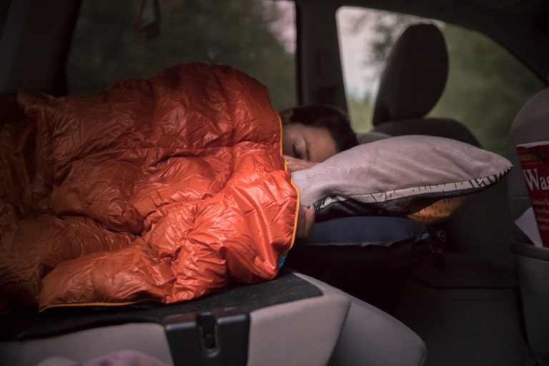 How to Sleep in your Car in the Winter